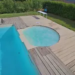 Casa vacanze In With Pool & Forest Montelabbate