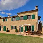 Casa vacanze In With Pool & Forest