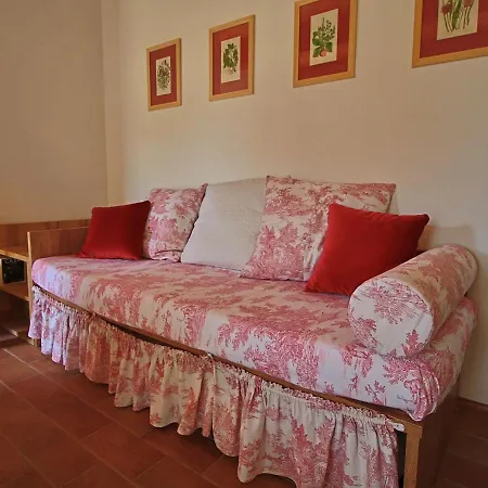 In With Pool & Forest Montelabbate